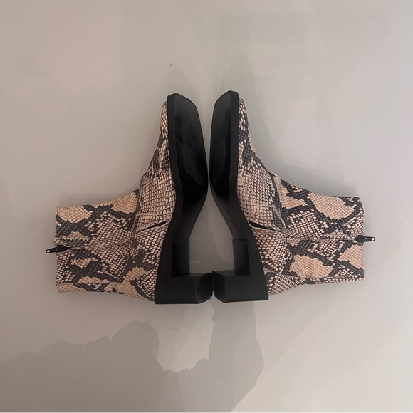 ZARA snakeskin embossed ankle boots square toe block heel - Picture 6 of 16